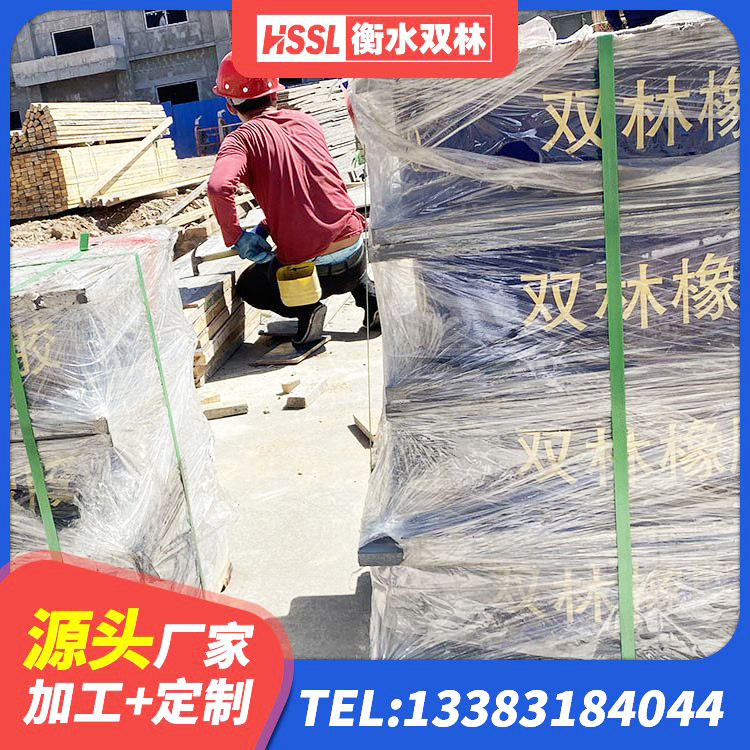 凤冈县LRB橡胶隔震支座1300 凤冈县建筑工程中的隔震支座生产厂家 凤冈县高性能隔震支座源头工厂 凤冈县高阻尼隔震支座生产厂家 - 第1张